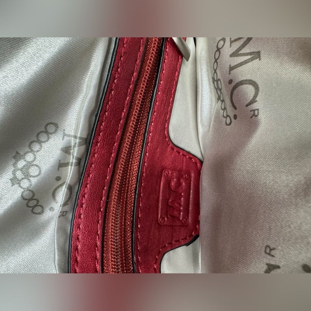 M.C. Marc Chantal Red Tooled Leather Vintage Floral Embossed Crossbody Bag - Picture 12 of 15